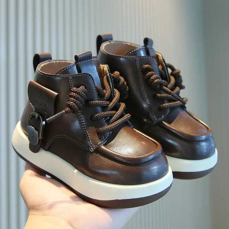 2025 New Luxury Children Winter Boy Shoes Warm Cotton Sports Tennis Shoes Fashion Kids Waterproof Plush Snow Boots for Boy/GirlsW251121