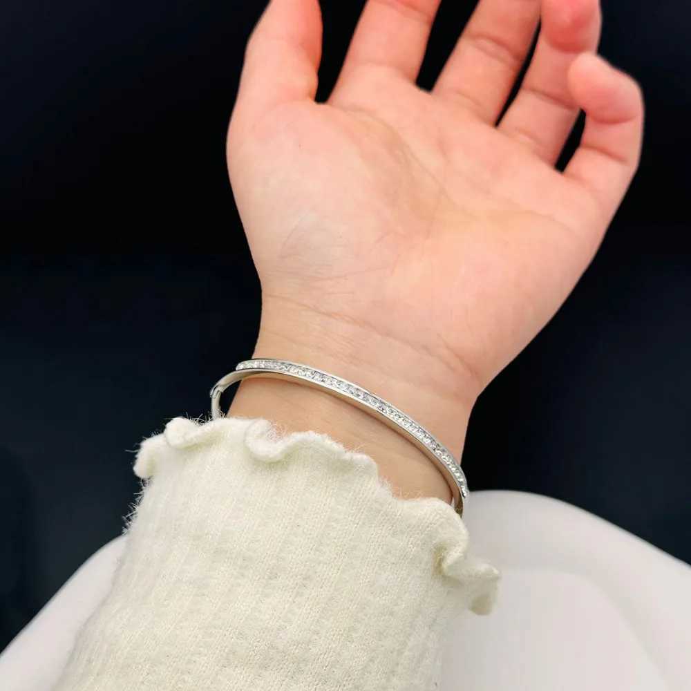 Luxury Shiny Full Zircon Cuff Bracelet for Women Charm Fashion Gold Color Stainless Steel Colorfast Bangle Bride Jewelry GiftW251121