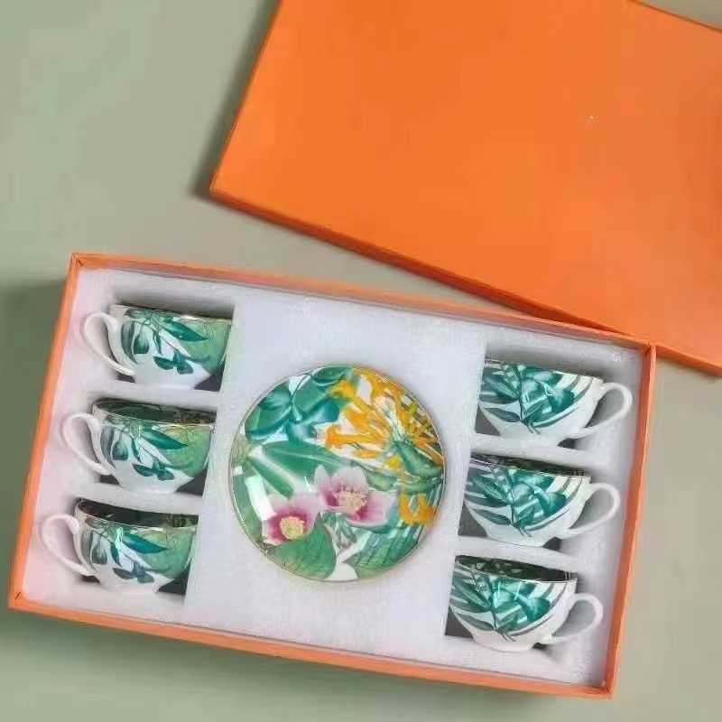 Bone china coffee cup and saucer H home set creative tea cup with saucer simple flower tea ceramic cup for home use S25421