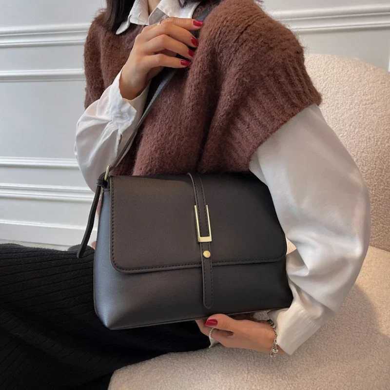 Luxury designer handbag wallet womens Fi shoulder bag high-quality leather cross body messenger bag womens Sac A MainXJ250421