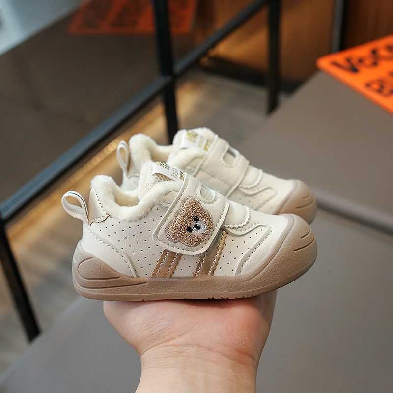 2024 Winter New Children Casual Plush Shoes for Girls Boys Fashion Korean Style Soft Sole Anti-slippery Versatile Chic Warm Shoe H260130