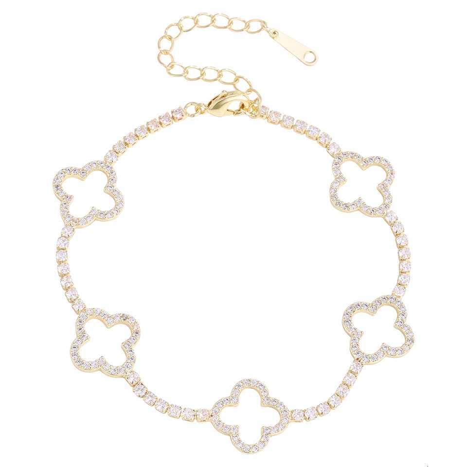 Yupsk Shiny Full CZ French Lucky Clover Bracelet for Women INS Hot Selling Slivery Golden Wedding Party Jewelry Gift for WomenW251121