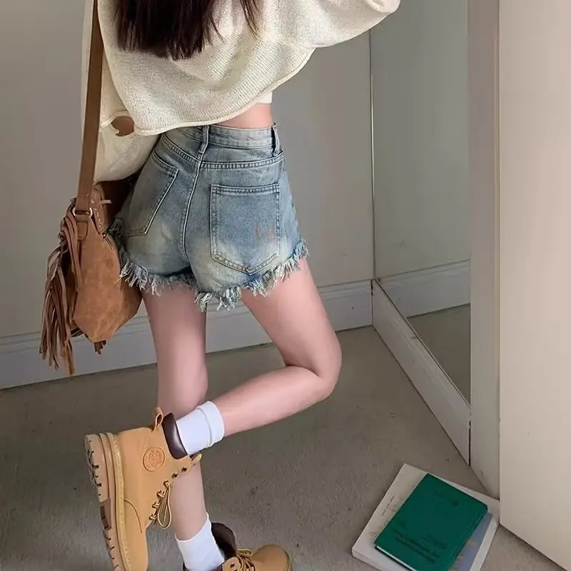 2024 Womens High Waist Fashion Aesthetics Wide Leg Jeans Girls Harajuku Street Clothing Pants Womens Gothic Punk Blue Y2k Clothing Shorts 250414Z