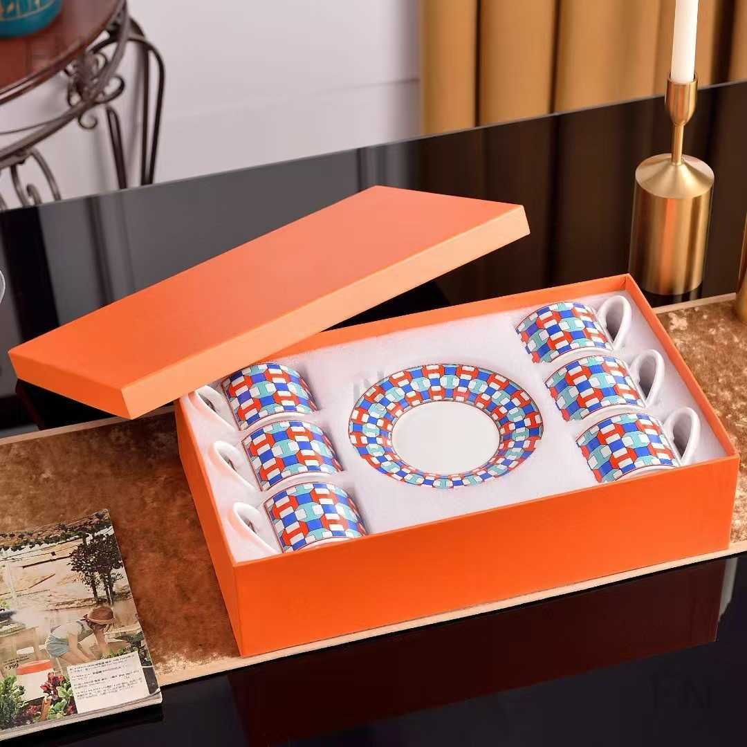 Bone china coffee cup and saucer H home set creative tea cup with saucer simple flower tea ceramic cup for home use S25421