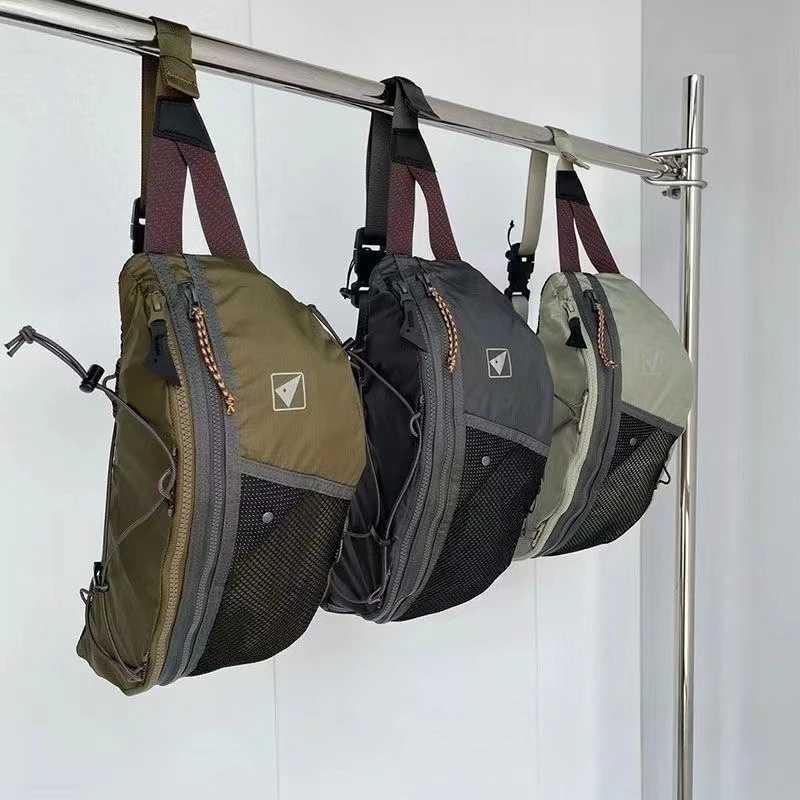 Fashion tralight Crossbody Fanny Pack Large Water Resistant Waist Pack for Wen Men Cycling Hiking and TravelSling Ch Bag Y251121