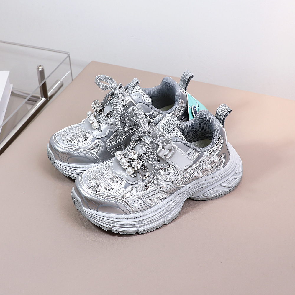 Soles, glowing shoes, leather children's shoes, fashionable and trendy shoes, sports shoes, girls' student dad shoes, casual children's