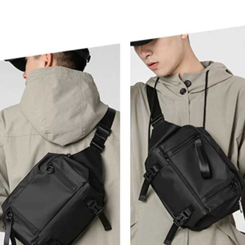 Fashion New Oxford Cloth Waterproof Crossbody Bag for Men Large Capacity Persali Shoder Bag Street Trend Casual Mens Ch Bag Y251121