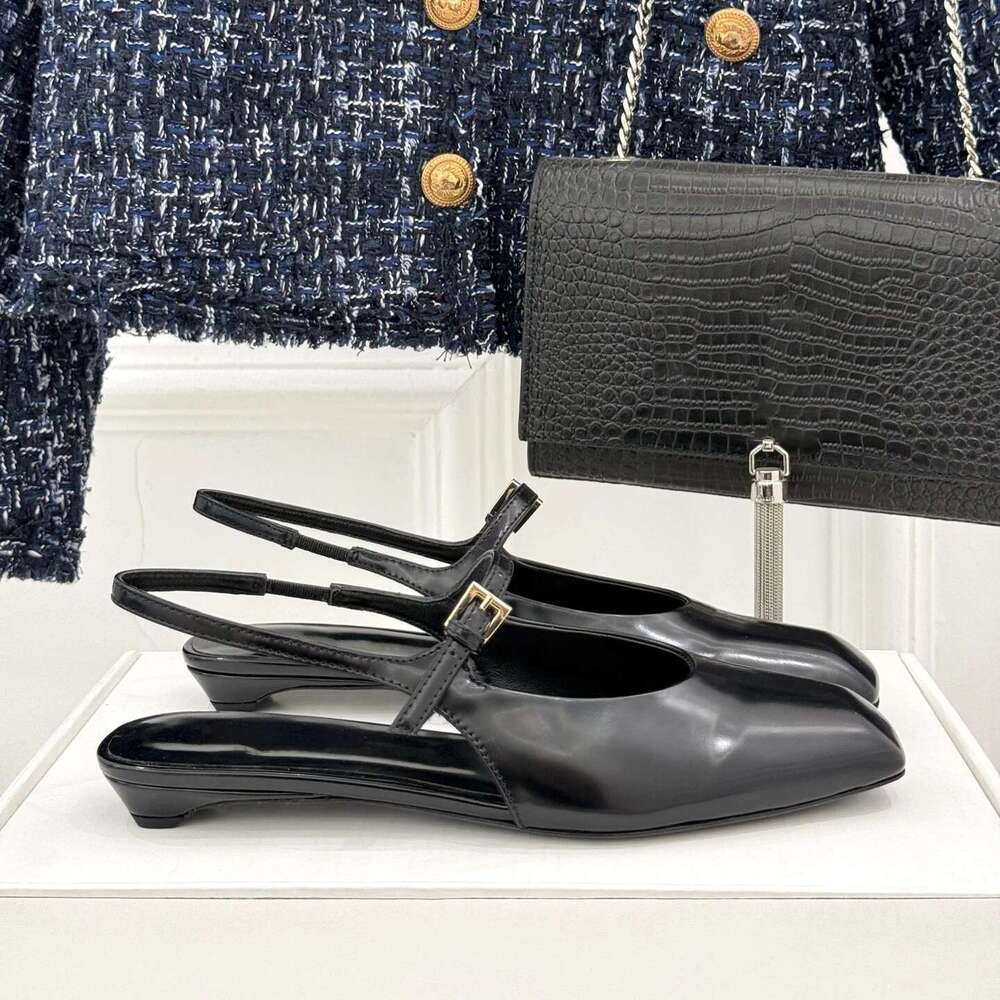 Women Size35-41 Genuine Leather Sandals Low Heels Solid Colors Square Toe Buckle Strap Designer Shoes atillas De Mujer