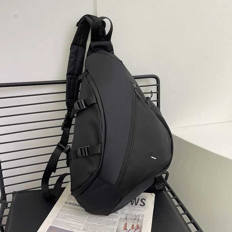 Fashion Large Capacity Mens Ch Pack Casual Hip Hop Travel Unisex Crossbody Bag High Quality Nyl Storage Shoder Bag Sling Bags Y251121