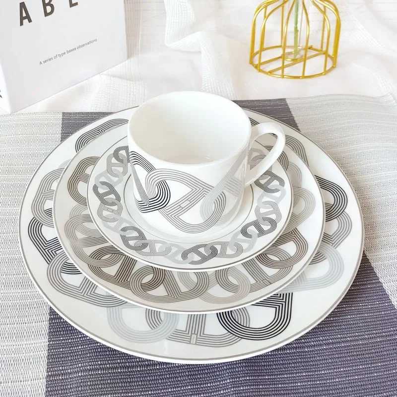 Simple European modern fresh ceramic Western food board bone steak decorative tableware runway cups and plates S25421