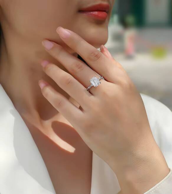 GRA Certified Fine Women Jewelry S925 Sterling Silver 3CT Emerald Cut Moissanite Wedding Ring