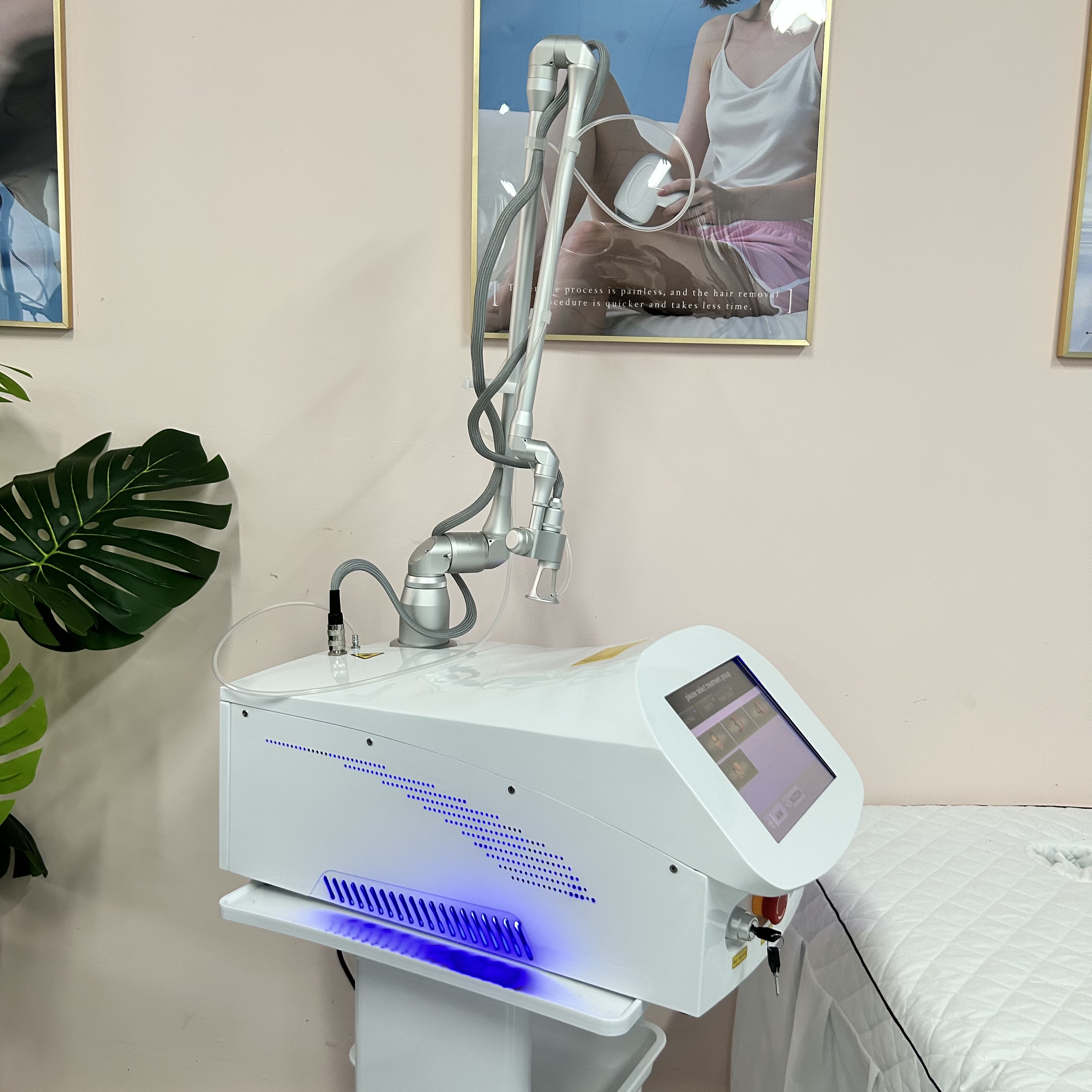 Newest Design 4D Fotona Co2 Fractional Laser Treatment Machine 10600nm Laser Beauty Machine For Skin Resurfacing Acne Scars 2025