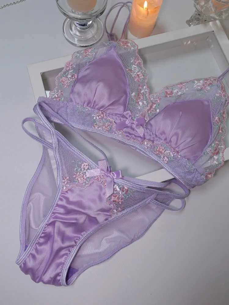 MOYISU Girls French Bra Thin Triangle Cup Embroidery Light Luxury Silk Sexy Pure Desire Lace Underwear SetXJ251106
