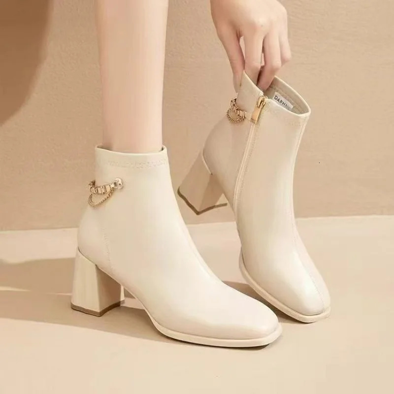 Versatile SlimFit Ankle Boots French Style Square Toe Chunky Heel Winter for Women Soft Leather Fur Lined 251121