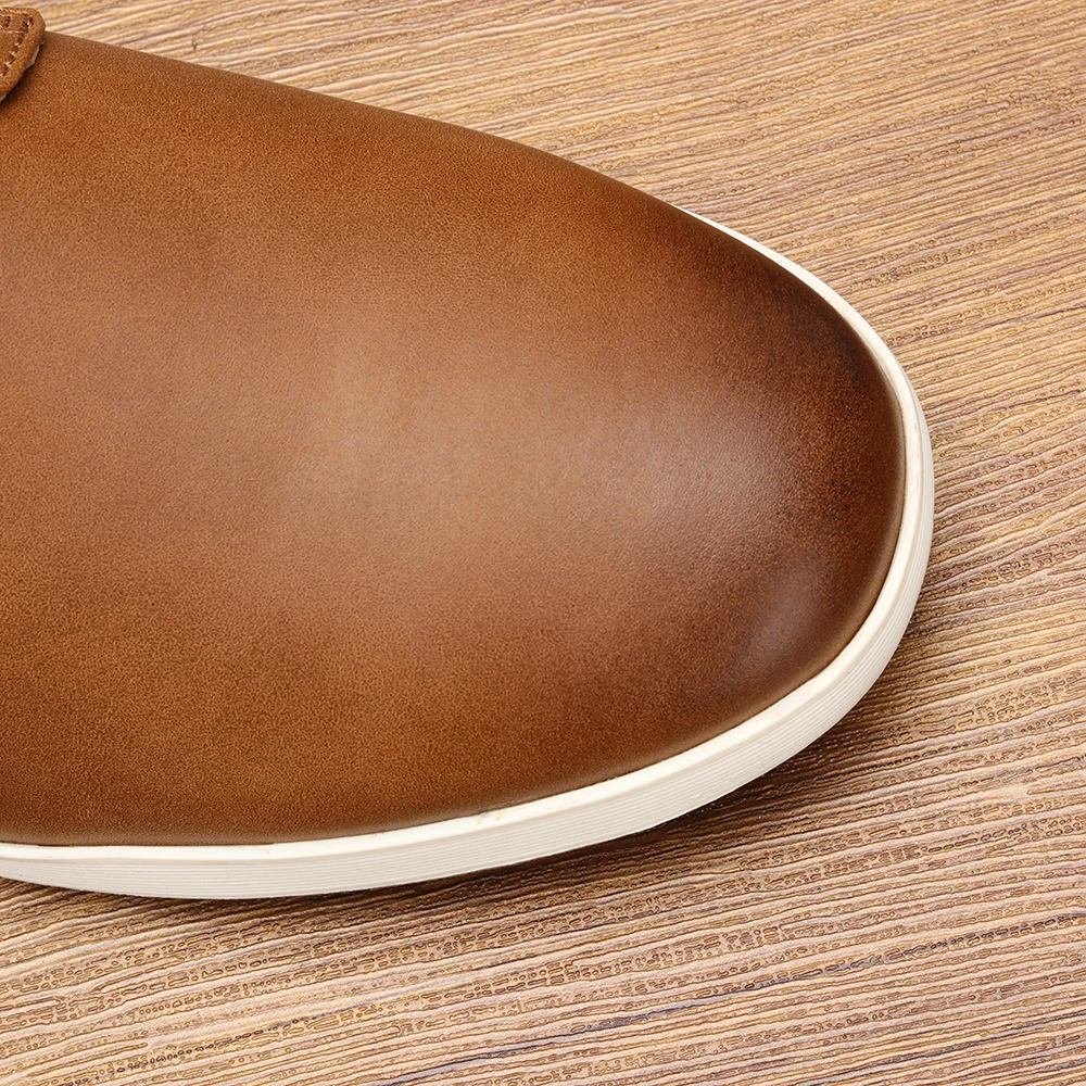 Men Sneakers Fashionable comfortable leather shoes men casual shoe 251121