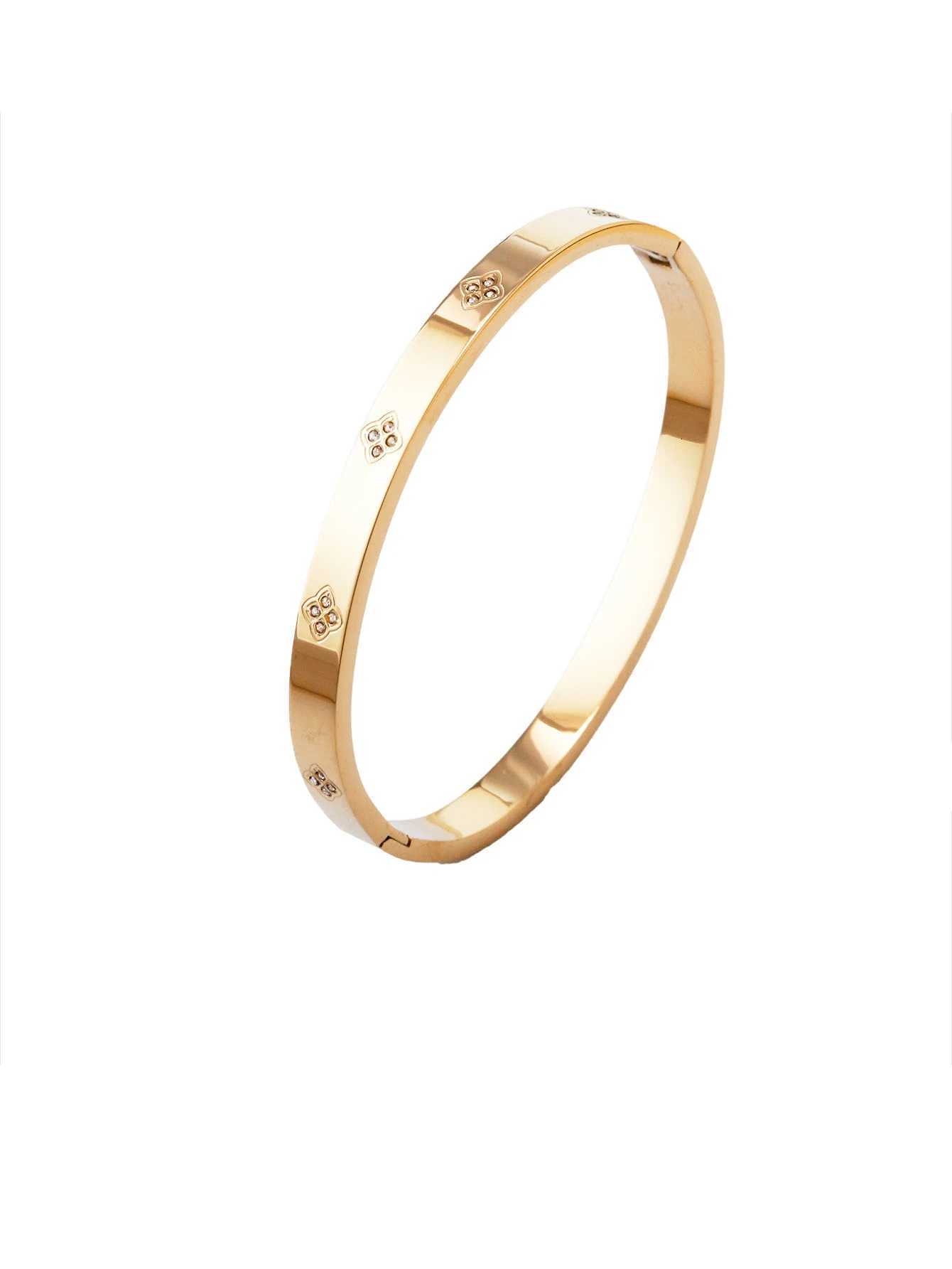 Korean High-Grade Temperament Charm Stainless Steel With Diamond Horseshoe Buckle Four-Leaf FlowersSmall Waist Bracelet FemaleW251121