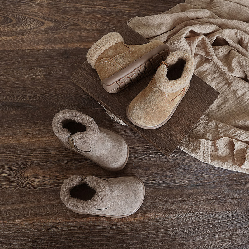 New hot selling designer snow boots with winter wool lining, retro cotton boots, fashionable walking shoes