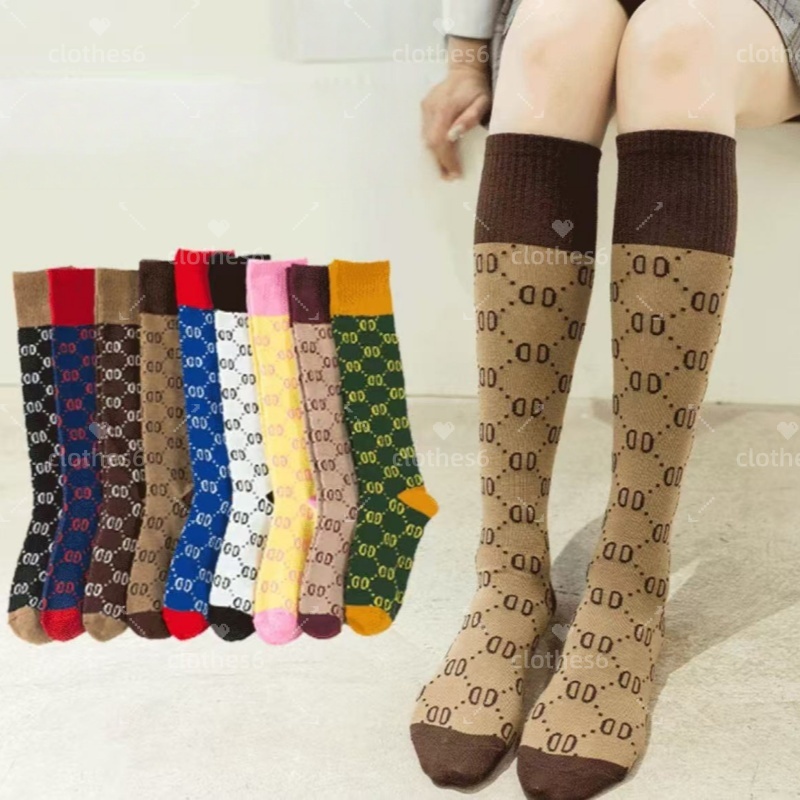 Luxury Stockings Designer Men's Socks Women's Socks Wool Stockings High Quality Street Trend Comfortable kneeAnd Leg Garter box