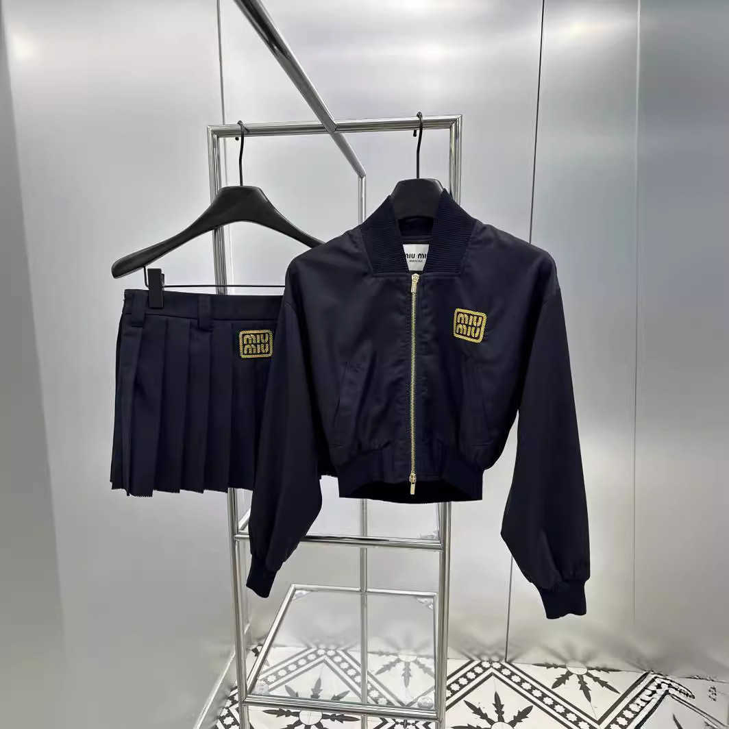 Mm24 Spring/summer Navy Blue Zipper Jacket Jacket+pleated Short Skirt Fashionable Color Blocking Versatile Set Y250420r936
