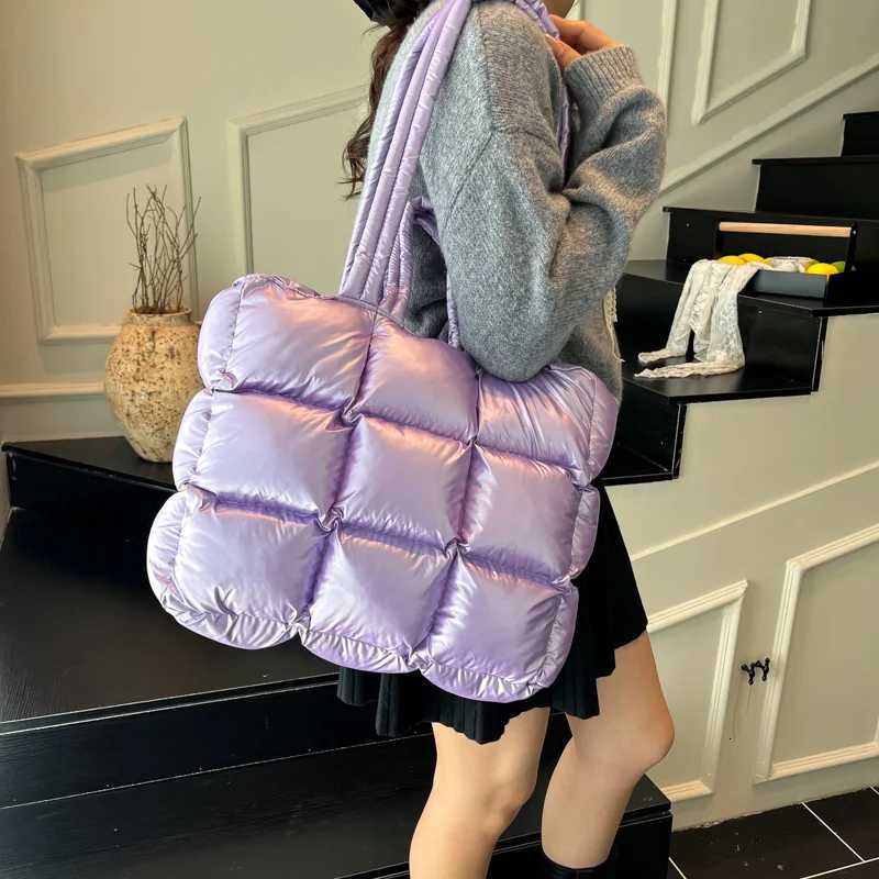 Fall Winter 2025 Quilted Puffer Tote Bag for Wen Shiny Glossy Shoder Bag Crossbody Purse Fiable Handbag for Daily Use Y251121