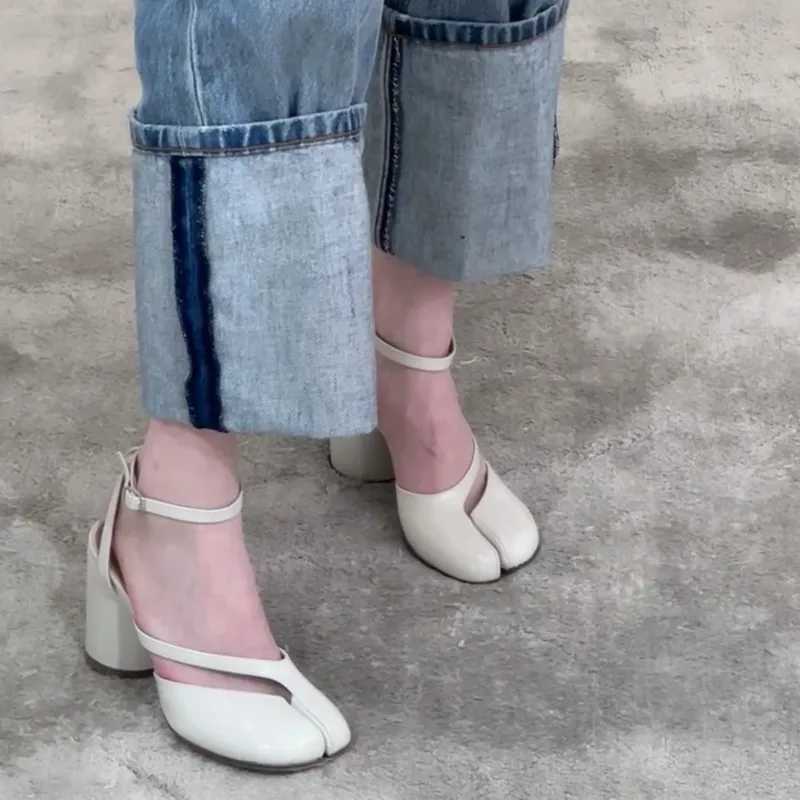 Ins style Fashion Patent Leather Split Toe Women Pumps Spring Summer Thick High heels Slingbacks Female Tabi Chunky Casual Shoes Z250510