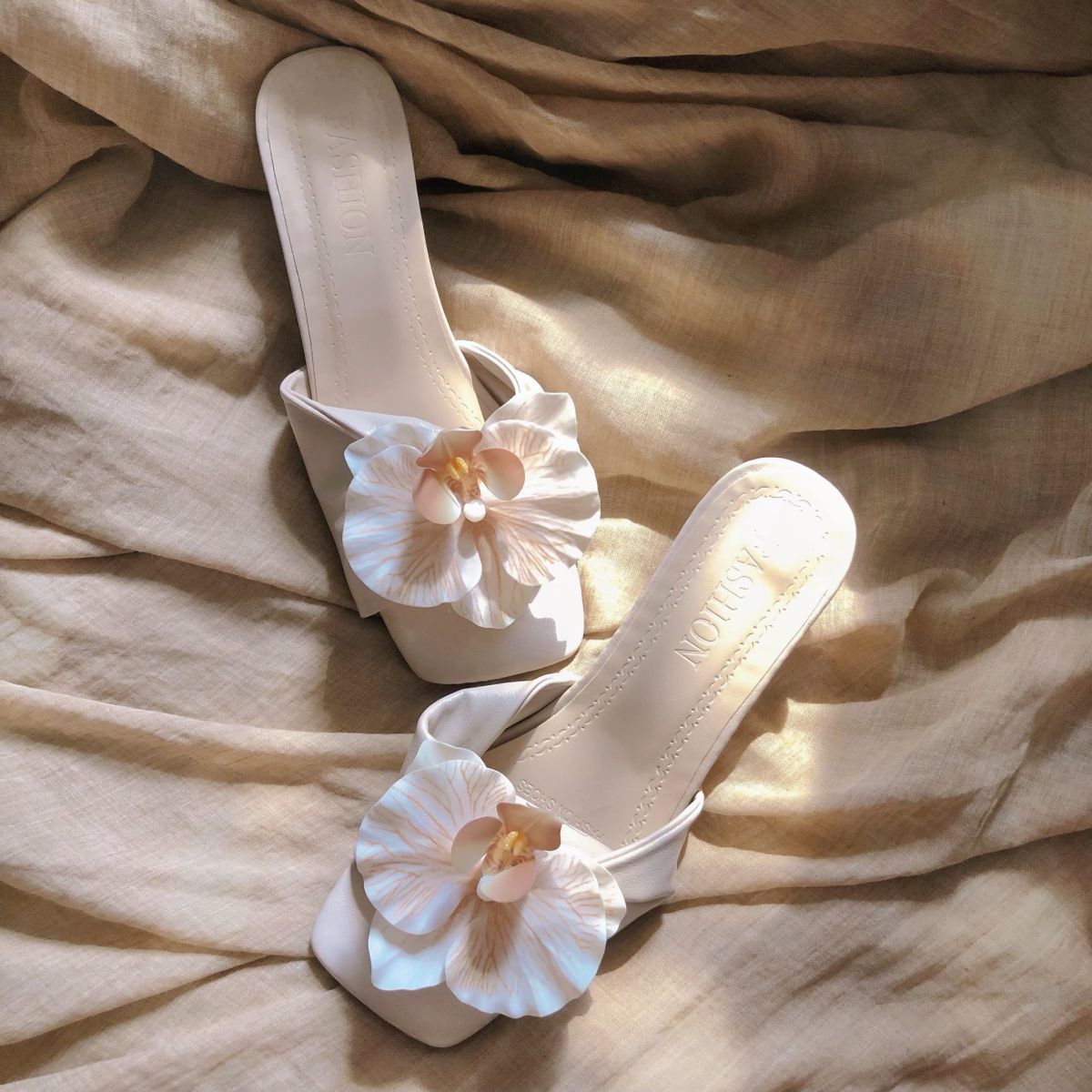 Temperate Style Women's Shoes: New Summer Collection of Elegant High Heels & Slip-Ons