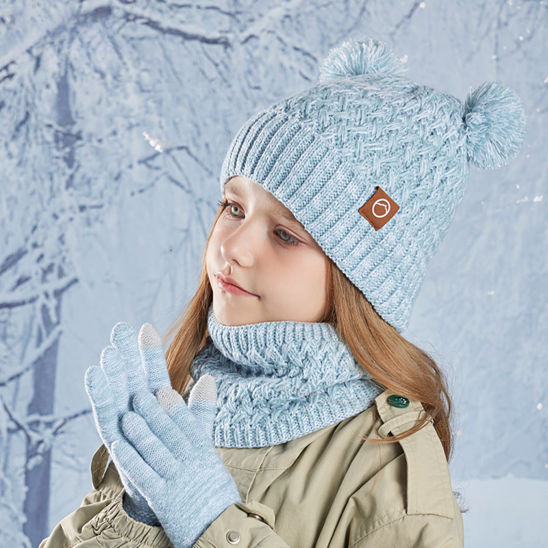 Children's Winter Hat Outdoor Warm Three-Piece Set Cute Bear Knitted Wool Hat Boys and Girls Fleece-Lined Ear Protection Pullover Hat free shippi