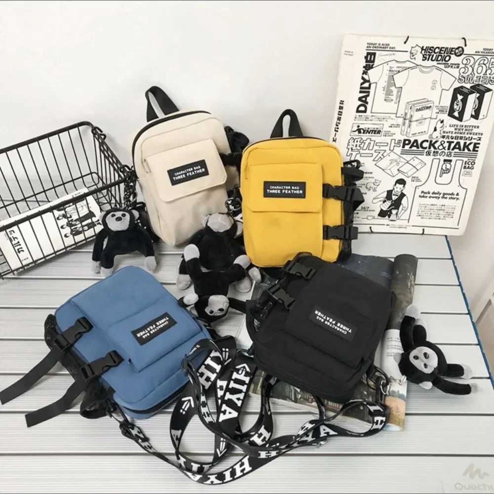 Trendy Couple Canvas Shoulder Bag Messenger Bags Casual Man Daily Commuting bag Oudoor Travel Beach bags bolso sacT251121