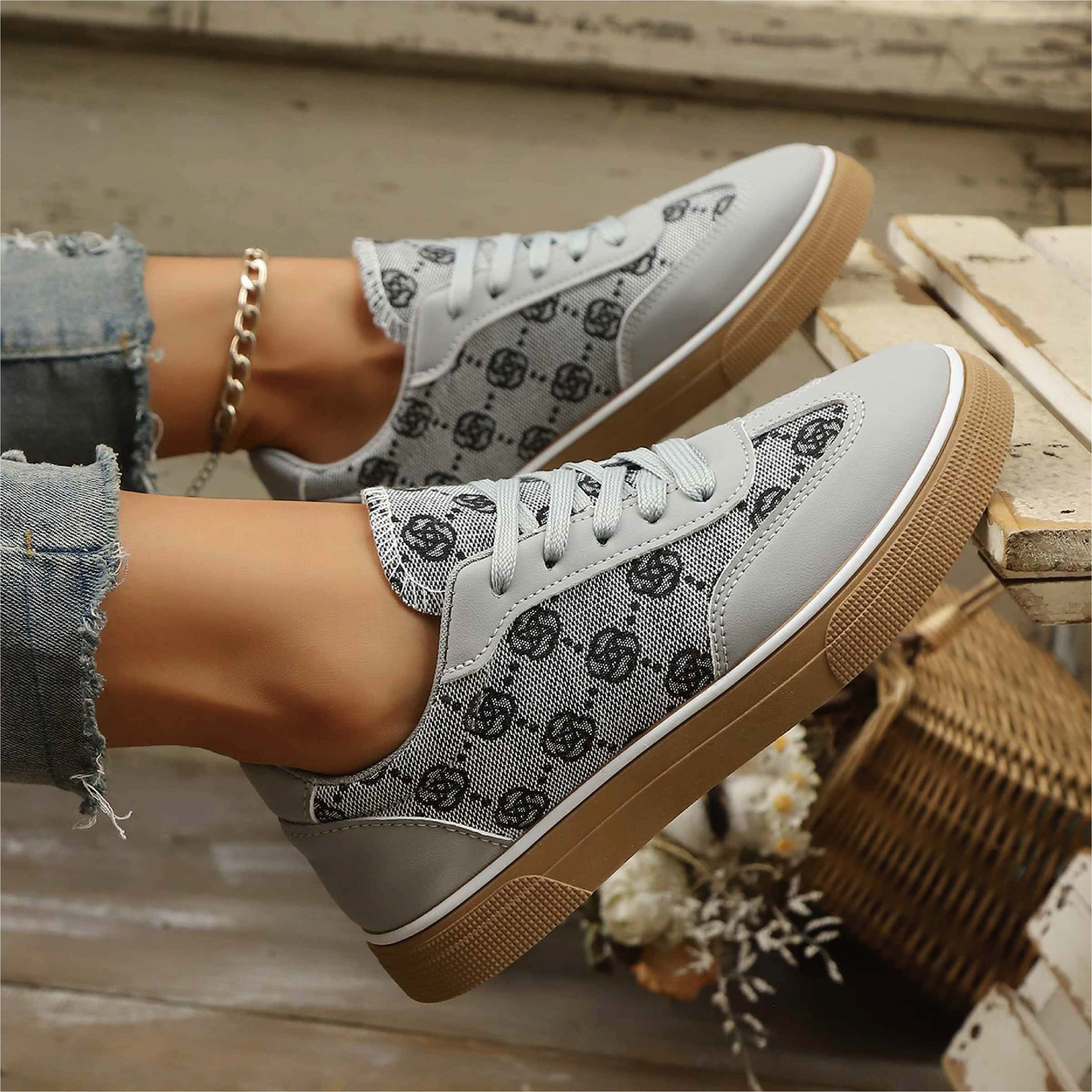 retro print womens laceup lowtops light breathing footwear with slip resistance