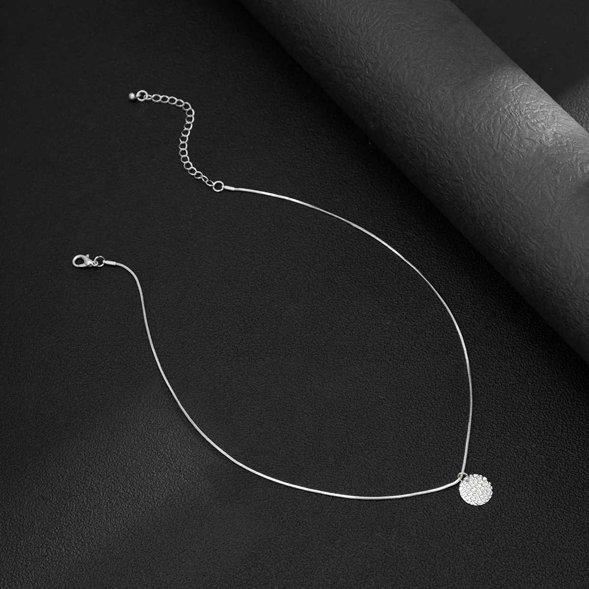 Simple Chain With Coin Pendant Necklace Men Trendy Gold Color Choker Necklace 2023 Fashion Jewelry on Neck Accessories Male GiftXJ251121