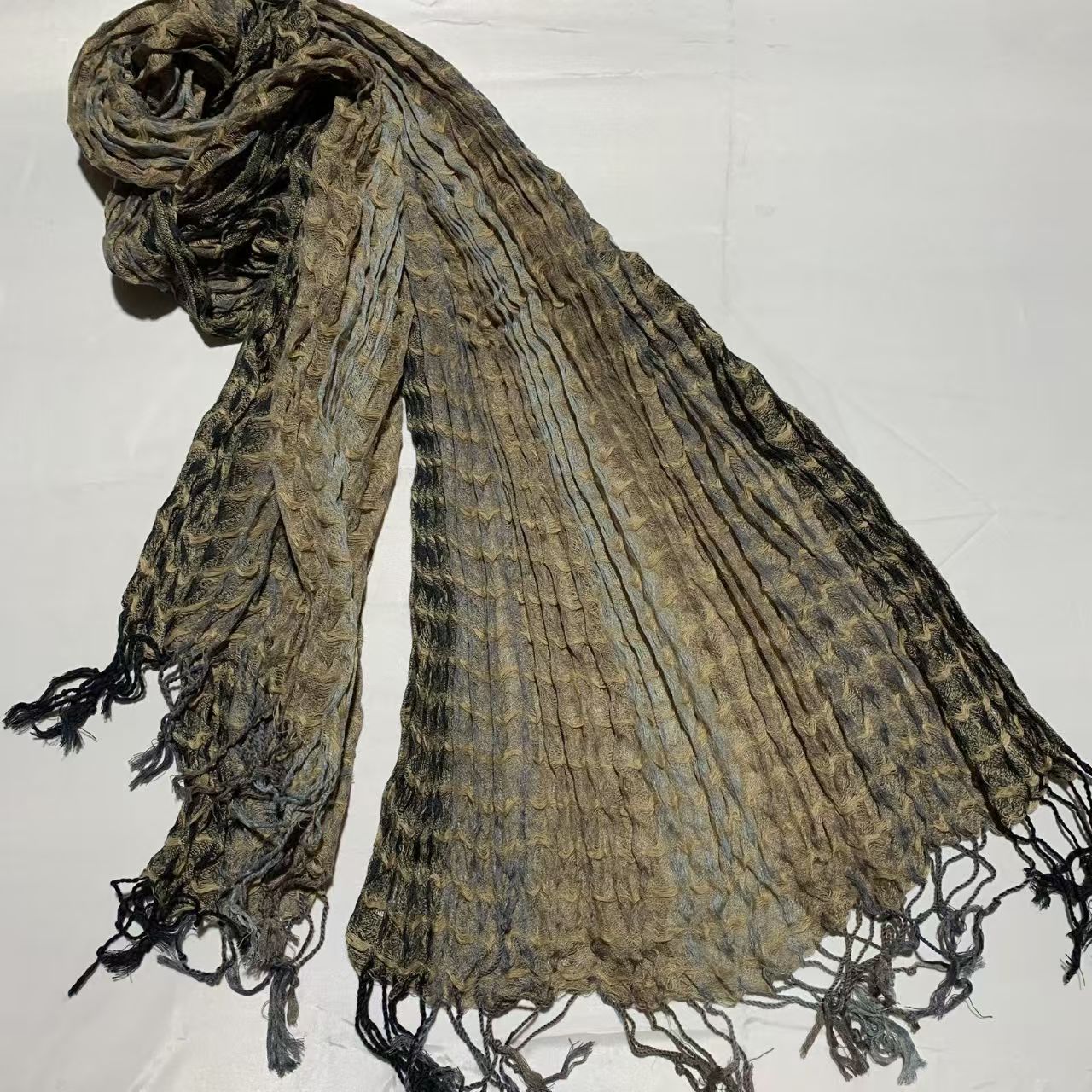 T520 new autumn and winter all-match ethnic cashew silk scarf tassel bubble scarf