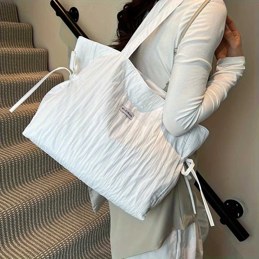 1pc Ladies large-capacity textured tote bag adjustable shoulder strap zipper closure lightweight nylon handbag for work travelT251121