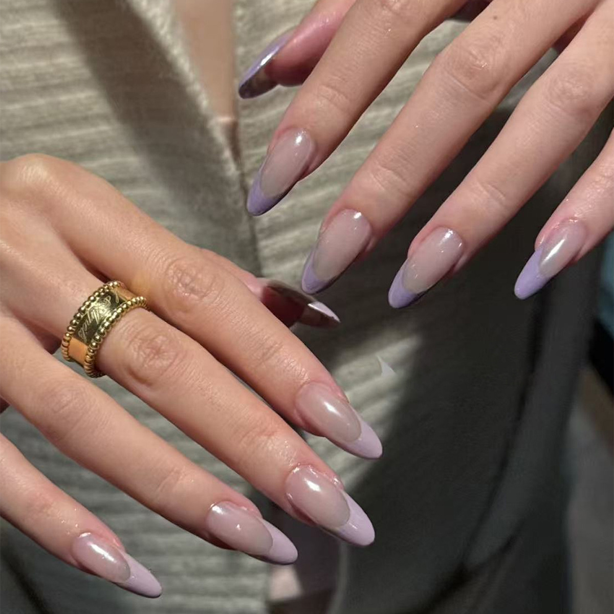 30 pieces of strip-shaped DIY long almond-shaped press-on nails, pink and purple French press-on acrylic nails, simple French nails, suitable for girl