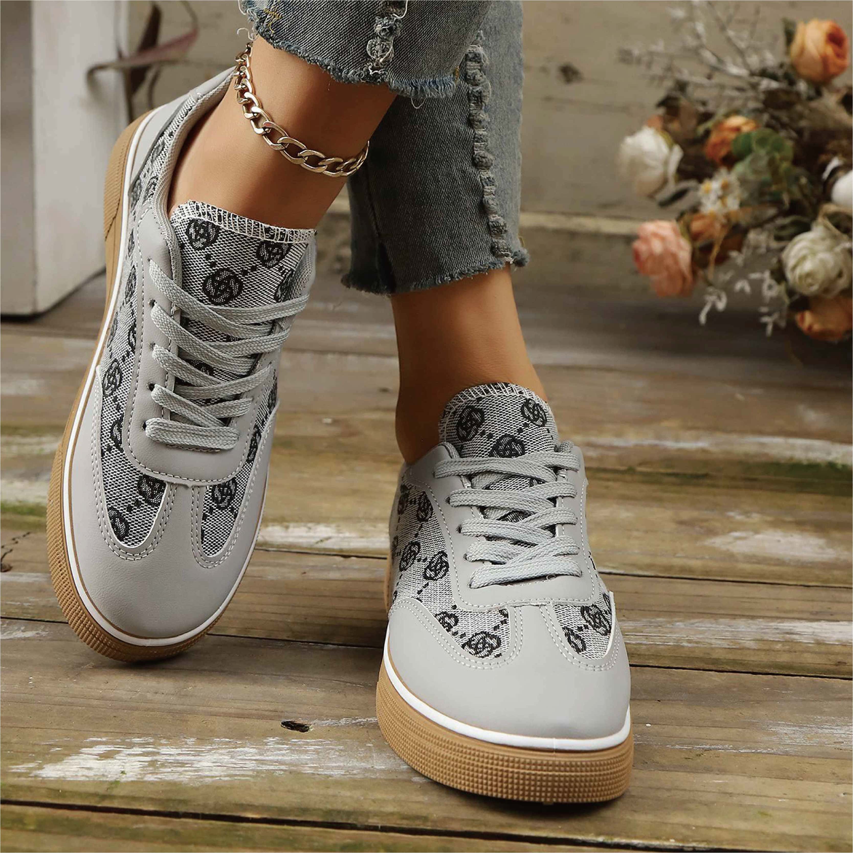 retro print womens laceup lowtops light breathing footwear with slip resistance