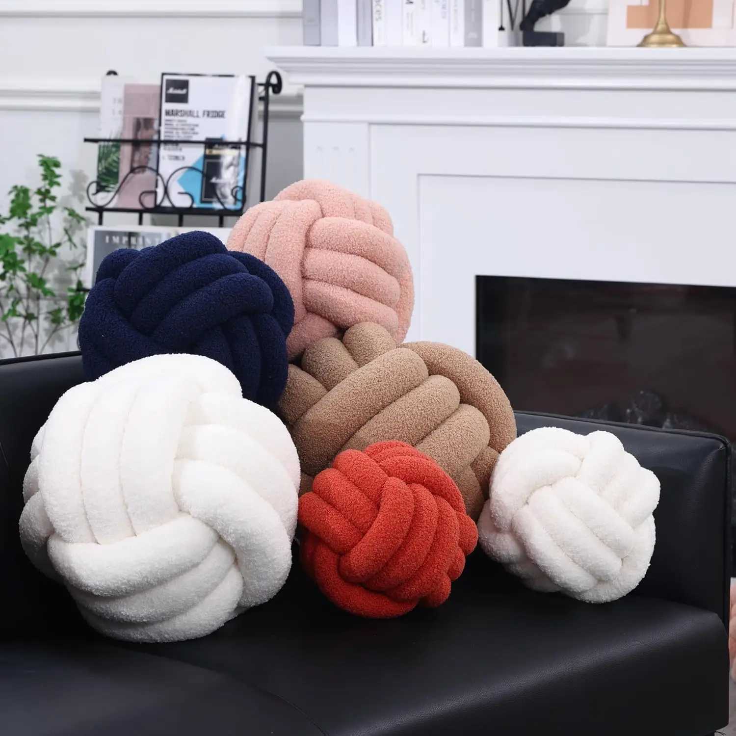 Black Red Knot Ball Soft Home Decorative Round Throw Handmade Knotted Plush Chirstmas Gift Cushion C251121