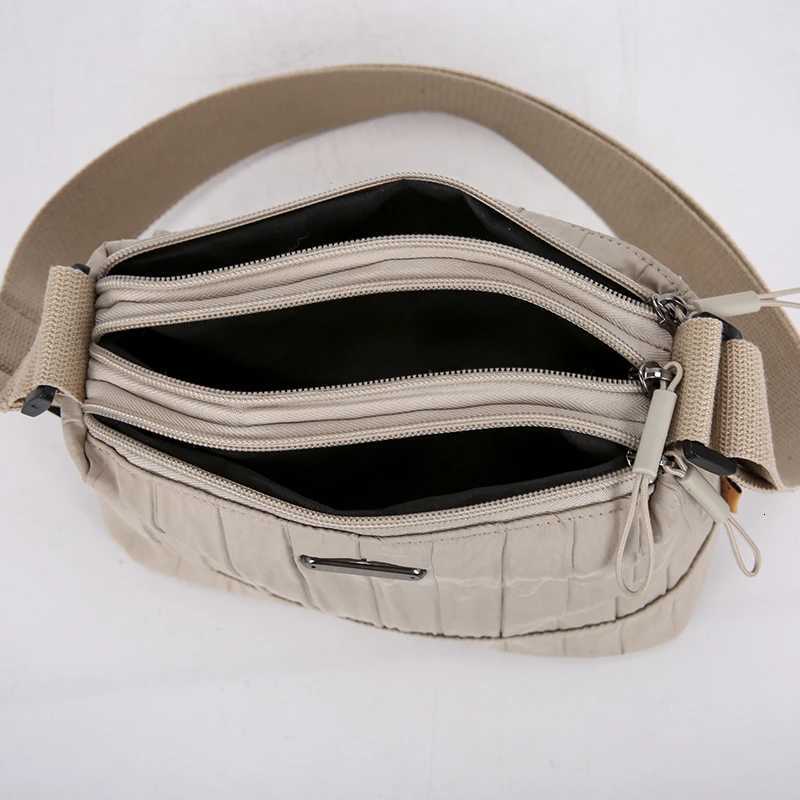 Trendy Pleated Design Womens Shoulder Bag Casual Nylon Tote Bag Purse Lightweight Fashionable Aesthetic HandbagT251121