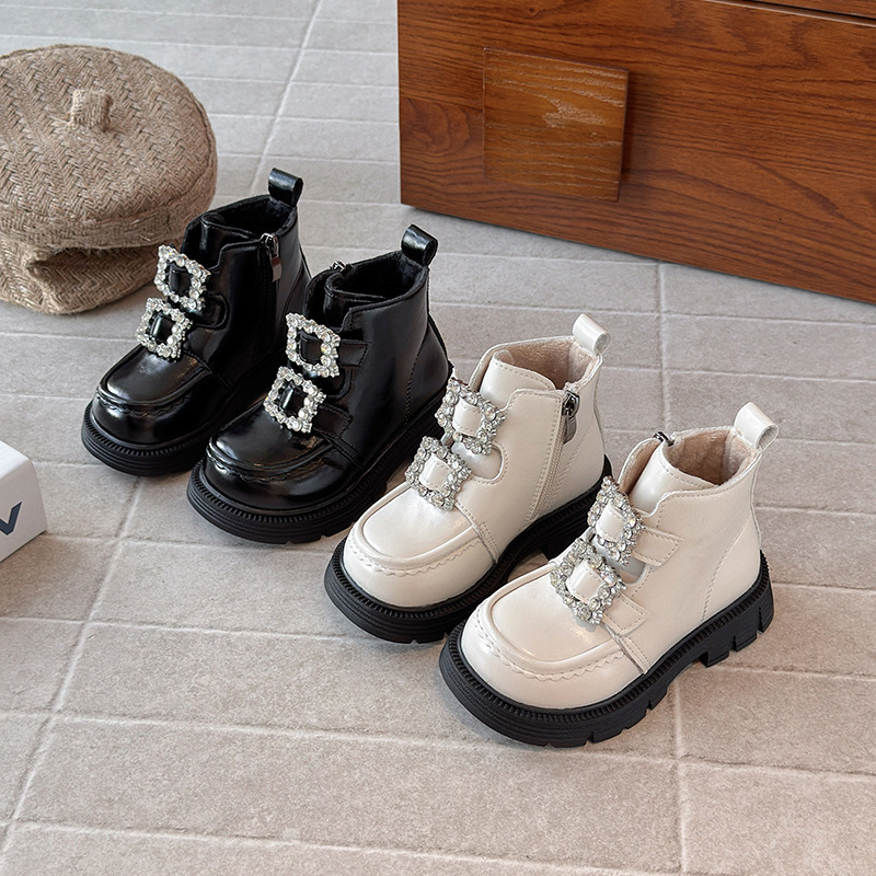 Winter luminous shoes, Rheinstone new styles, fashionable trendy shoes, short boots, thick soled wool lined leather boots, casual children's shoe