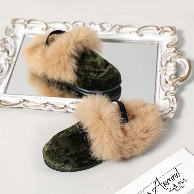 AS 2024 New Kids Fashion Shoes Children Fur Outdoor Slides Baby Girls Slip On Slippers Toddler Boys Brand Flats Princess SlidesW251121