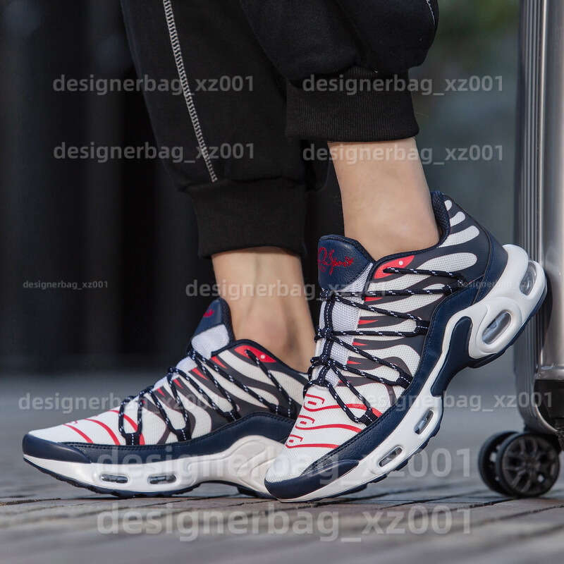 Spring Autumn Designer Shoes Outdoor Shoes Running Shoes Mesh Men Shoes Breathable Casual Sports Size Running Air Cushion Kitten Heels Women Luxury Sh