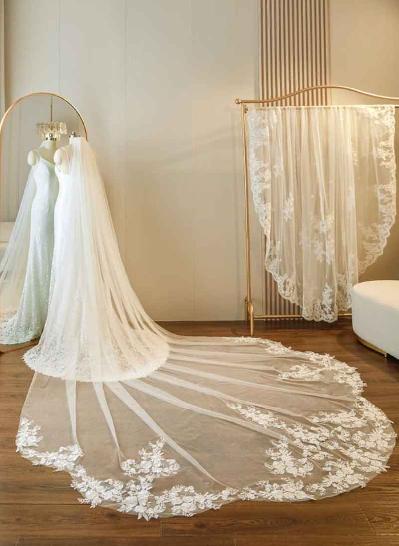 Classic Wedding Veils One Layer Tulle Appliques Lace Tulle Bridal Veil Cut Edge Customized Length Veils Customized