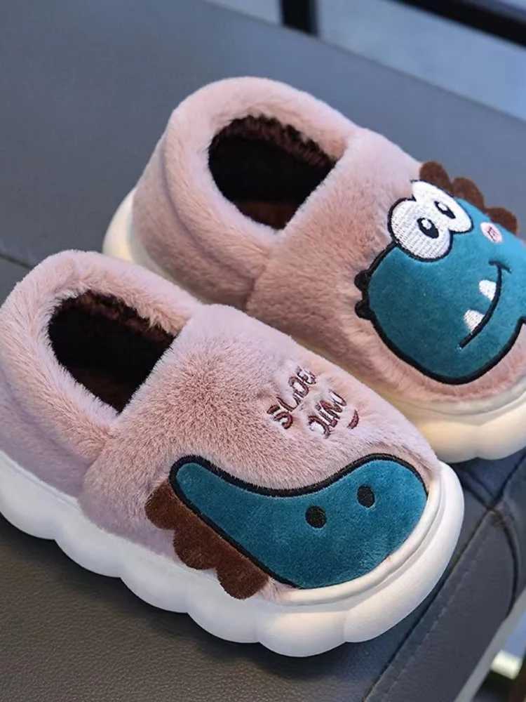 Winter childrens cotton slippers boys and girls warm fleece slippers middle and small children cute baby cotton slippersW251121