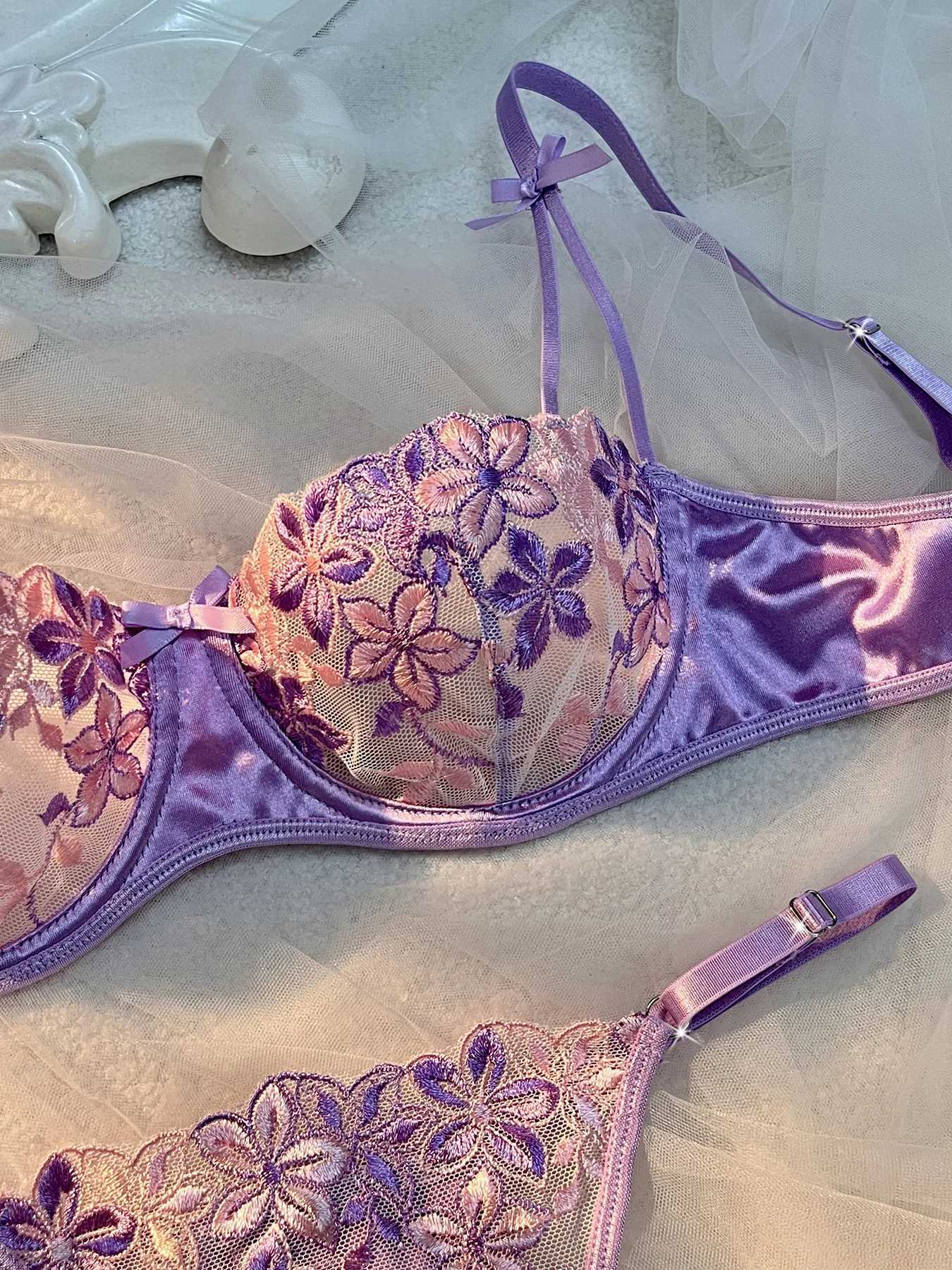 Valentines Eve Light Danube Group Ladies Sexy Lingerie Bra Womens Suit - the Temptation of a Seductive NightXJ251106