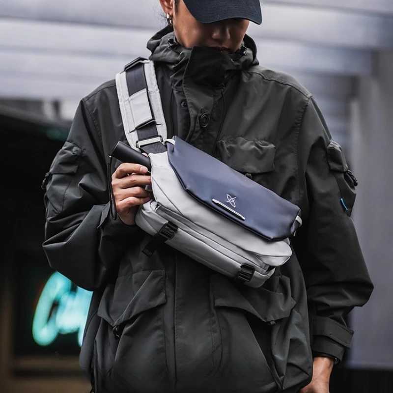 Fashion 1PC Lightweight Functial Messenger s Nyl High-end Mti-functial Shoder Bag Mens Breast Bag Sahel Y251121