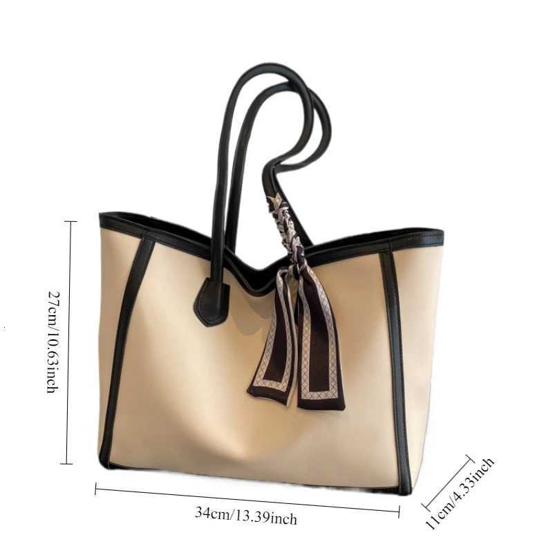 2025 New High-end Texture Commuter Big Bag Fashionable Versatile Shoulder Tote Bag Shopping Bag Large-capacity BagT251121