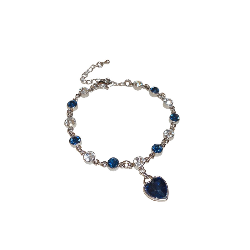 Diamond-Encrusted Heart Round Bracelet Fashionable Exquisite Versatile Elegant Commuting Sweet Style Hand Jewelry Light Luxury High-End Feel - view 7