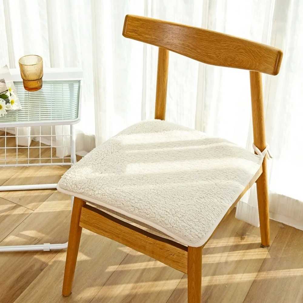 New Winter Warm Seat Cushion Anti-Slip 40/45cm Office Chair Pad Student Chair Cushion Square Car Seat Pad C251121