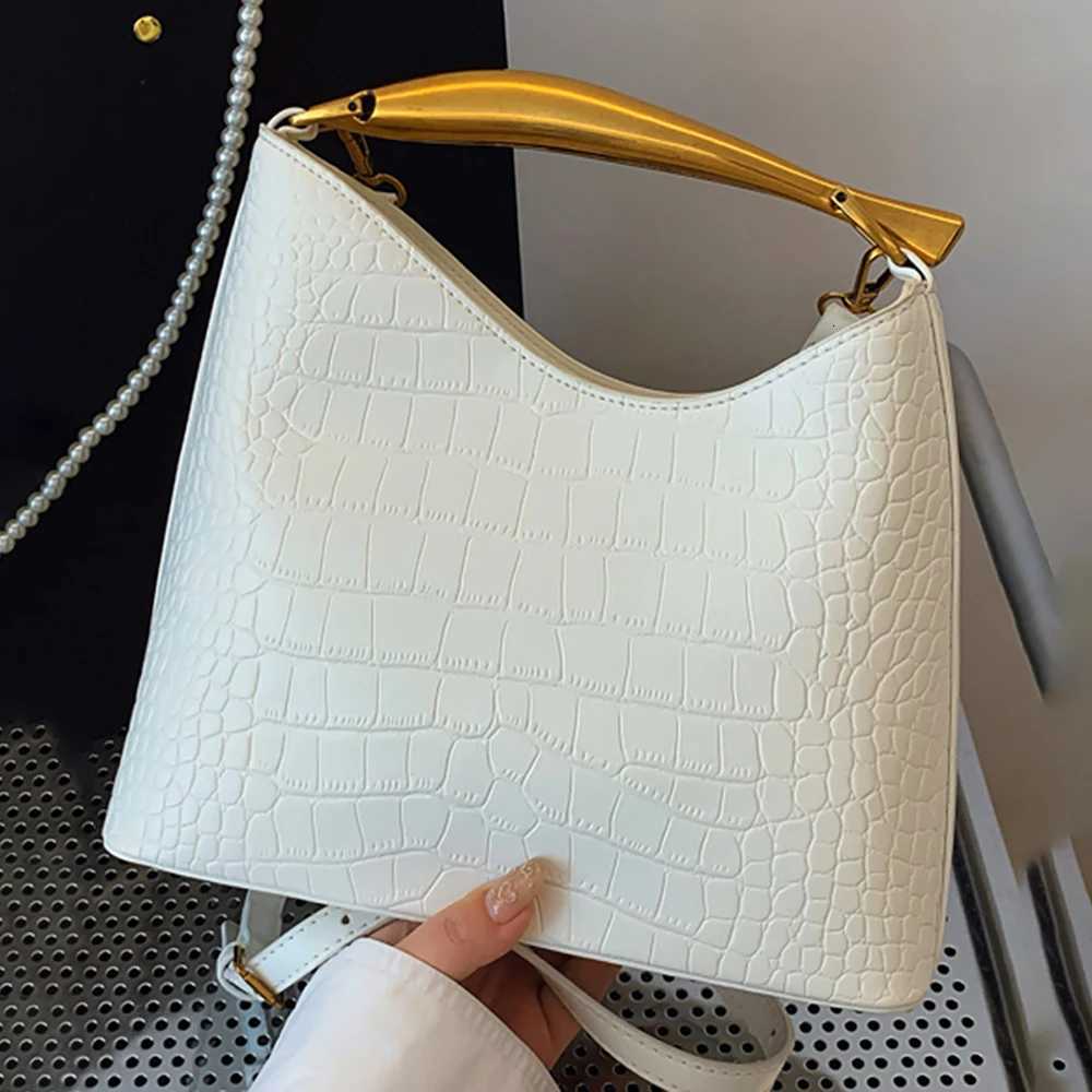 Luxury Ste Textured Handbags for Wen Trendy Solid Color Square Bucket Crossbody Bag 2025 New Lady Cmuting Shoder Bags Y251121