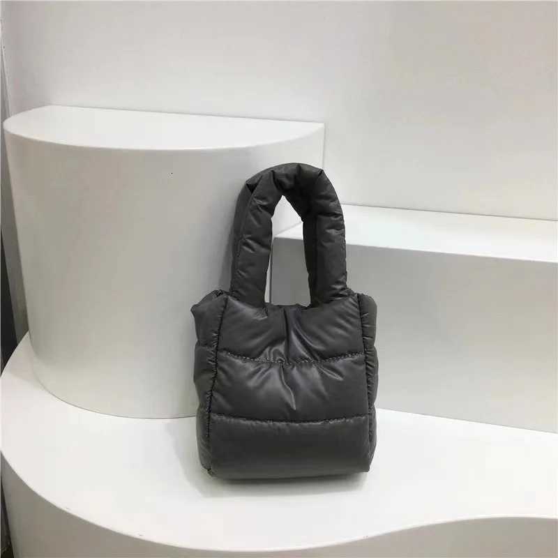 Wens Bag Lighteight Down Cott Shoder Crossbody Bag Solid Color Purse Handbags Luxury Designer Ladies Travel Shopper Bags Y251121