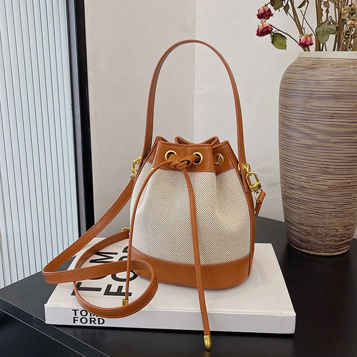 Vintage Quilted Lightweight PU Bucket Bag with Drstring Detachable Strap Spacious Shoder Bag for Daily Cmute Handbag Y251121