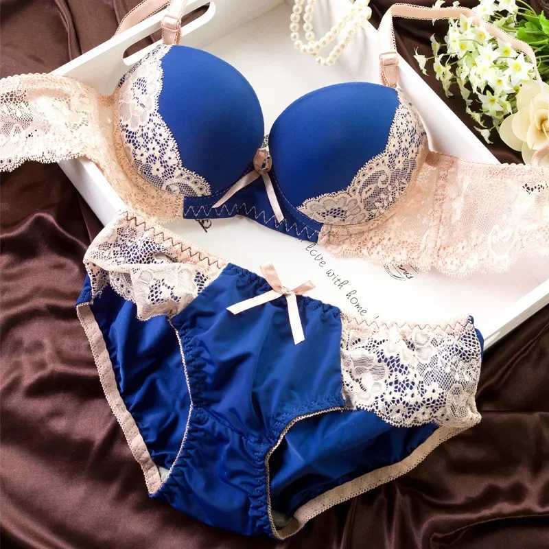 Hot Womens Underwear Lace Embroidery Bra Sets Underwear Set Women Bras Lingerie Set With Brief Sexy Lingerie Lace Woman ClothesXJ251106